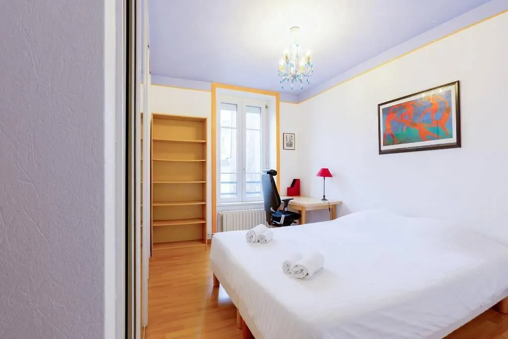 Vazi, Appartement Lumineux & Spacieux Centre-Ville Brest 0*,  France